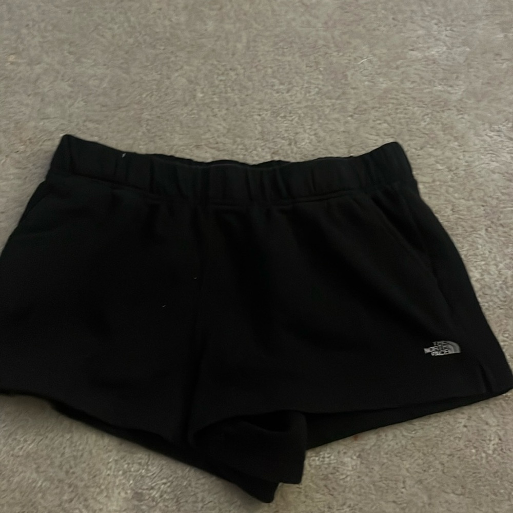 black cotton north face shorts